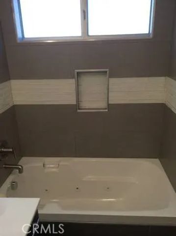 1462 Silver Lake Boulevard, Los Angeles, CA 90026
