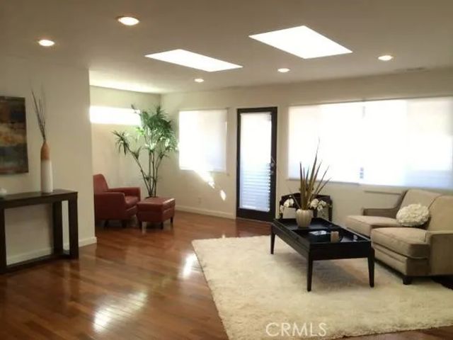 1462 Silver Lake Boulevard, Los Angeles, CA 90026