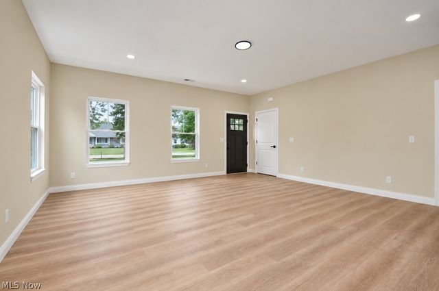 193 Linden Drive, Painesville Twp, OH 44077
