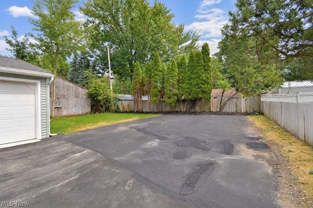 193 Linden Drive, Painesville Twp, OH 44077