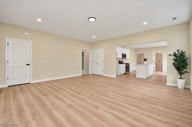193 Linden Drive, Painesville Twp, OH 44077