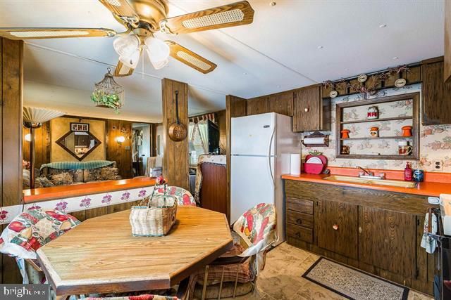 481 ELDON YATES DR, Stanley, VA 22851