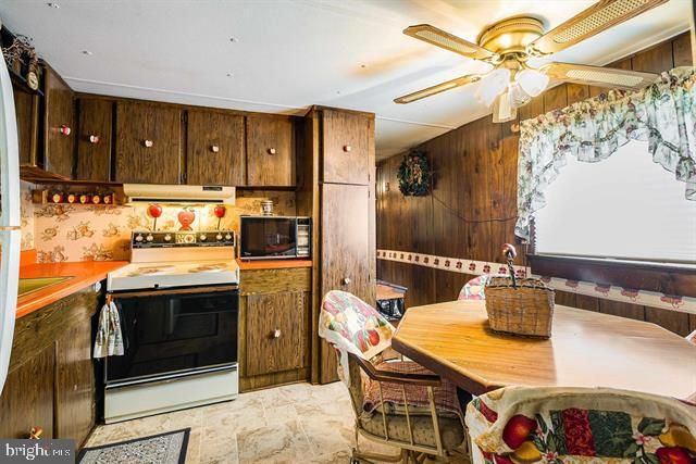 481 ELDON YATES DR, Stanley, VA 22851