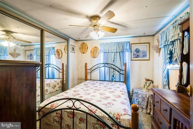 481 ELDON YATES DR, Stanley, VA 22851