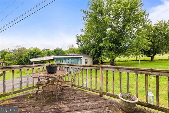 481 ELDON YATES DR, Stanley, VA 22851