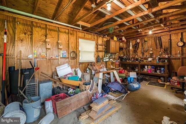 481 ELDON YATES DR, Stanley, VA 22851