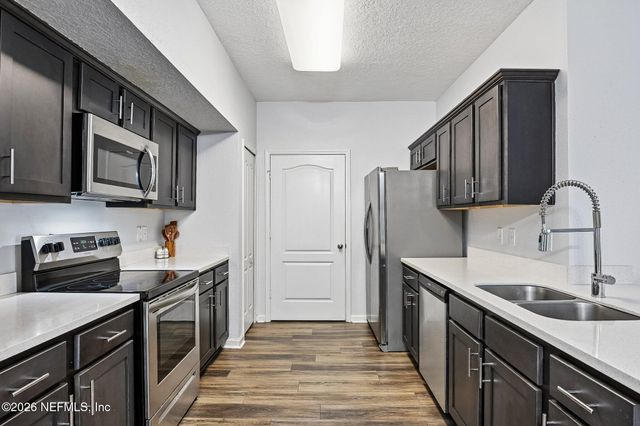 4959 KEY LIME Drive 206, Jacksonville, FL 32256