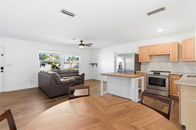 6522 112TH STREET, Seminole, FL 33772