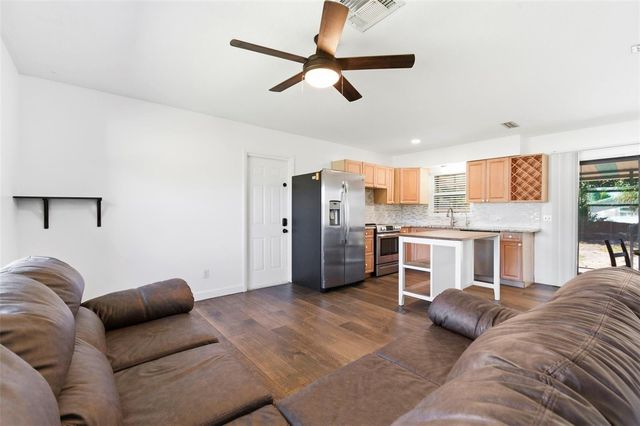 6522 112TH STREET, Seminole, FL 33772