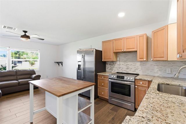 6522 112TH STREET, Seminole, FL 33772