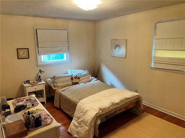 19 E Greenville Dr, Greenville Boro, PA 16125