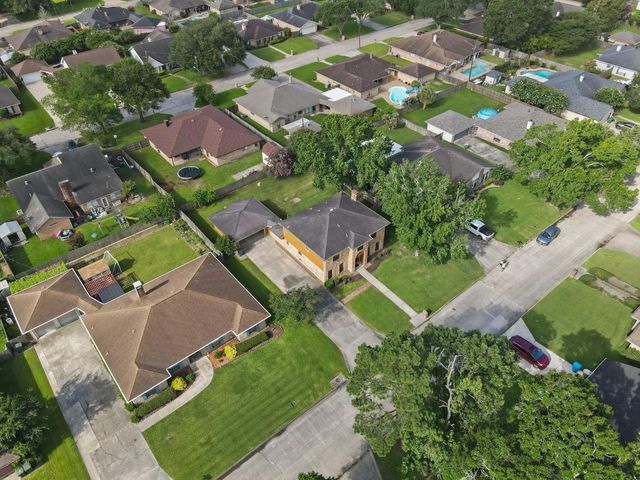 6995 Limerick Drive, Beaumont, TX 77706