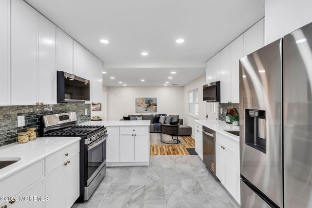 50 Westbrook Road, Howell, NJ 07731