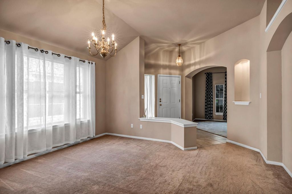 5700 Lomita Verde CIR, Austin, TX 78749