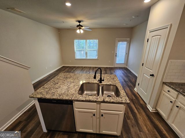 3004 Bayrose Circle, East Point, GA 30344