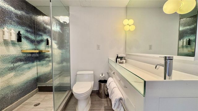 1100 West Avenue 812, Miami Beach, FL 33139