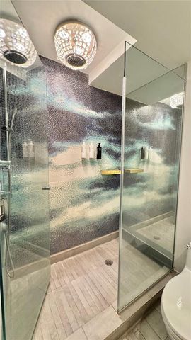 1100 West Avenue 812, Miami Beach, FL 33139