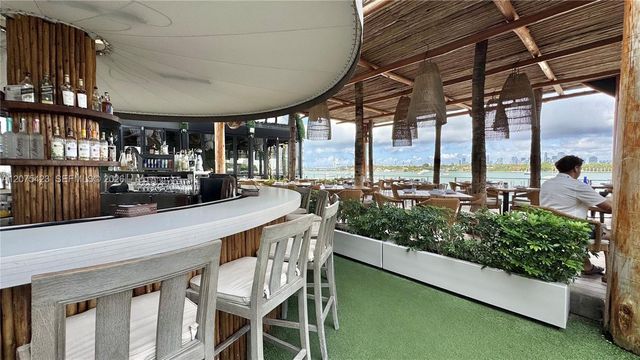 1100 West Avenue 812, Miami Beach, FL 33139