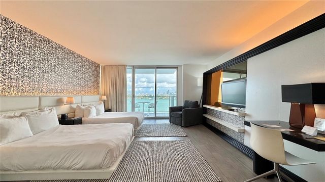 1100 West Avenue 812, Miami Beach, FL 33139