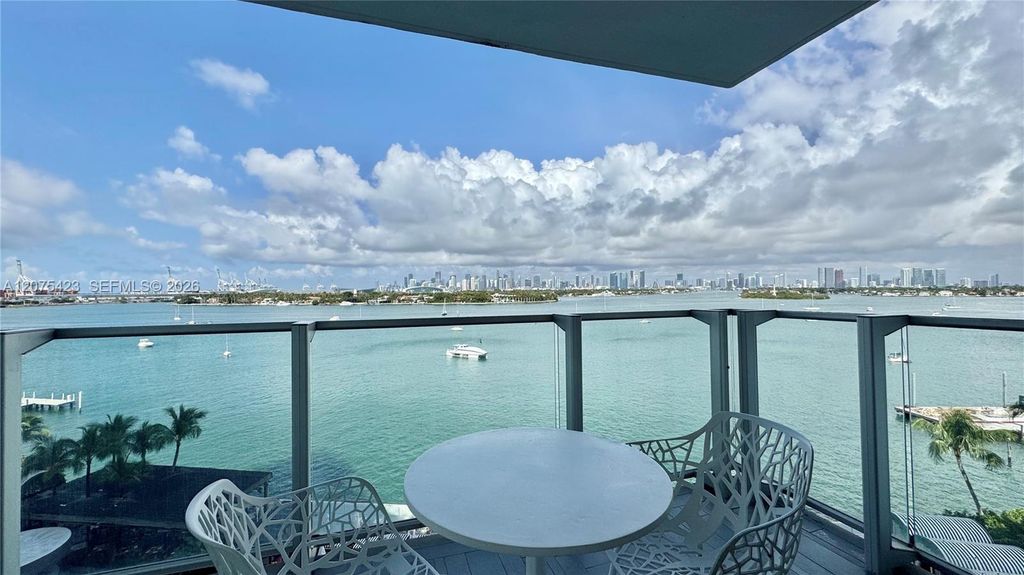 1100 West Avenue 812, Miami Beach, FL 33139