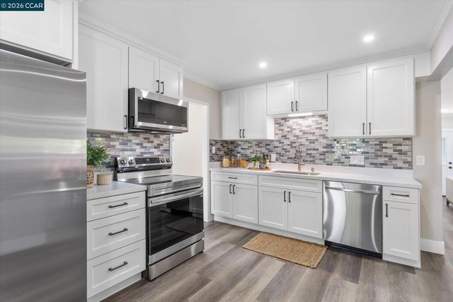 1784 Via Natal, San Lorenzo, CA 94580