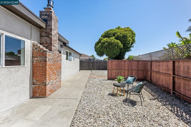 1784 Via Natal, San Lorenzo, CA 94580