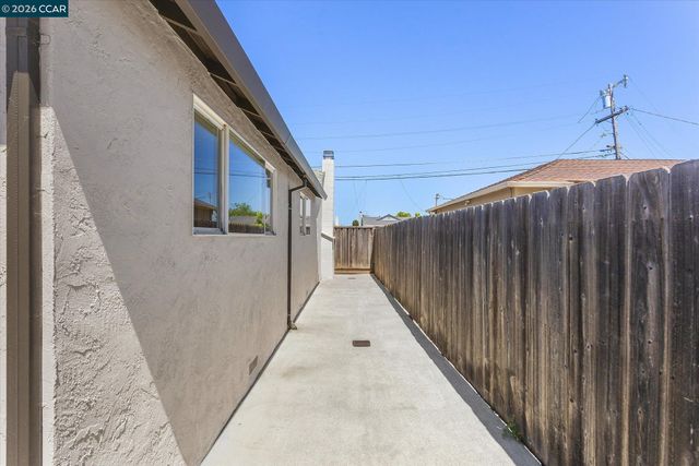 1784 Via Natal, San Lorenzo, CA 94580