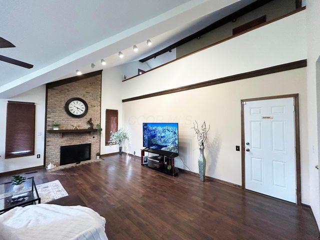 2193 Olde Sawmill Boulevard, Dublin, OH 43016