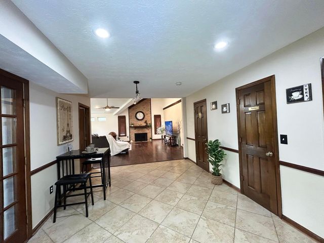 2193 Olde Sawmill Boulevard, Dublin, OH 43016