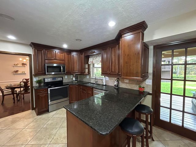 2193 Olde Sawmill Boulevard, Dublin, OH 43016