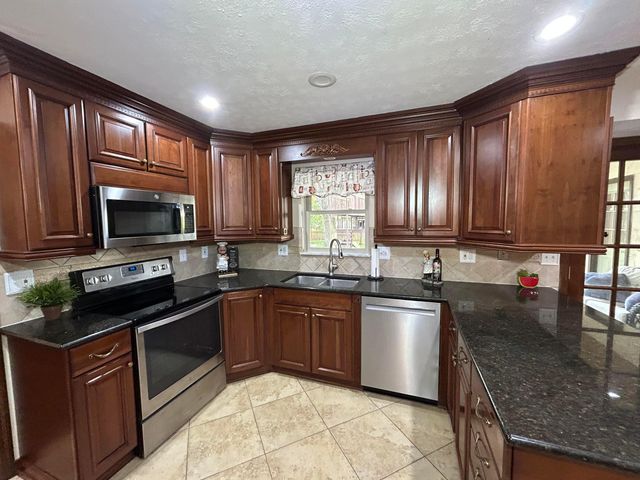 2193 Olde Sawmill Boulevard, Dublin, OH 43016