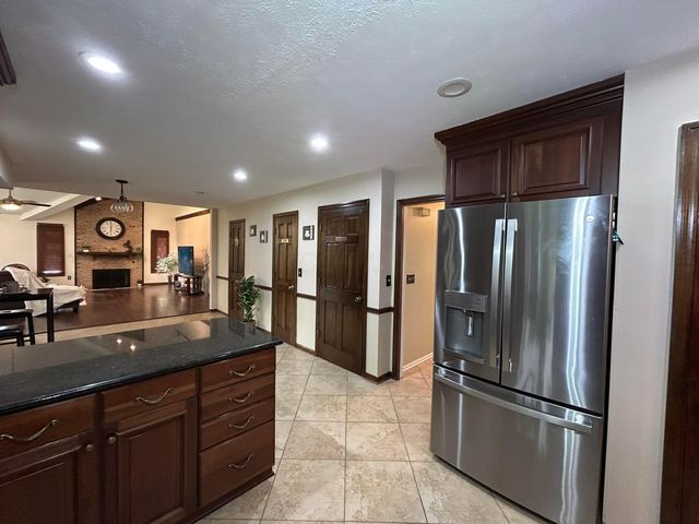 2193 Olde Sawmill Boulevard, Dublin, OH 43016