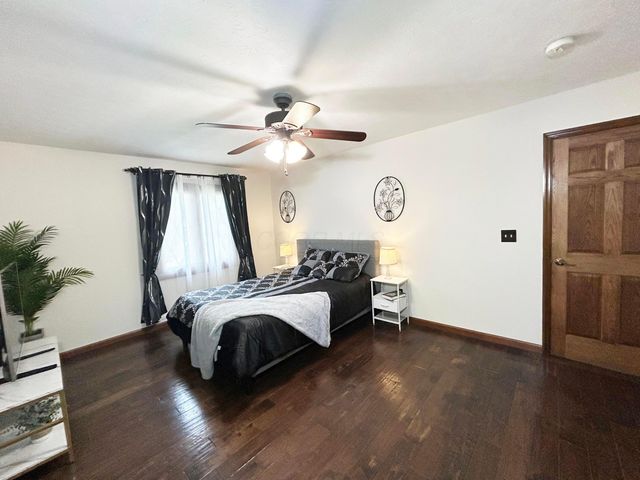 2193 Olde Sawmill Boulevard, Dublin, OH 43016