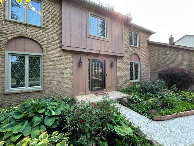 2193 Olde Sawmill Boulevard, Dublin, OH 43016