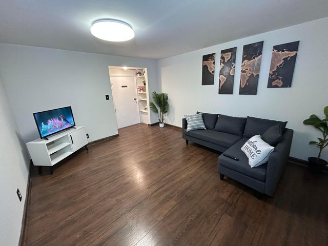 2193 Olde Sawmill Boulevard, Dublin, OH 43016