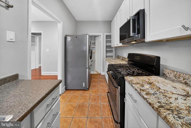 1353 KENNEDY ST NW, Washington, DC 20011