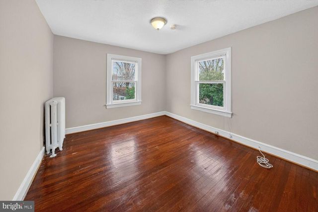 1353 KENNEDY ST NW, Washington, DC 20011