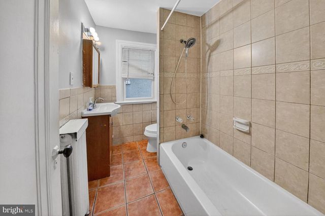 1353 KENNEDY ST NW, Washington, DC 20011