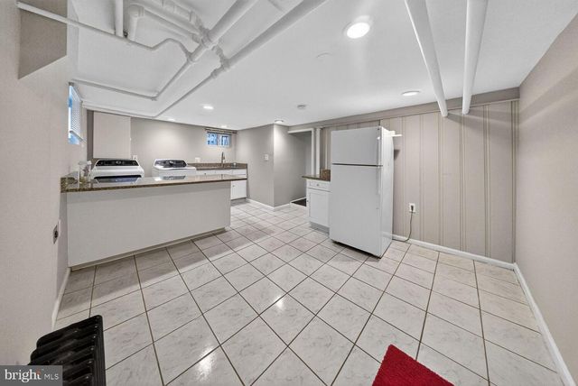 1353 KENNEDY ST NW, Washington, DC 20011