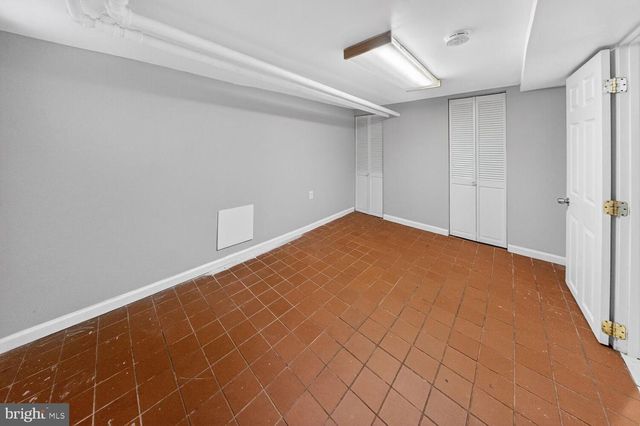 1353 KENNEDY ST NW, Washington, DC 20011