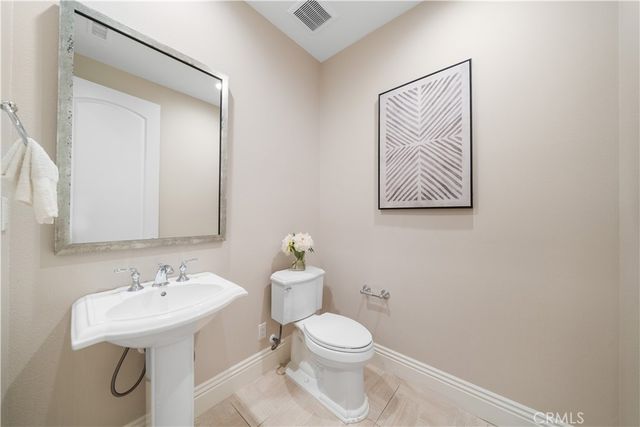 57 Kite, Irvine, CA 92618