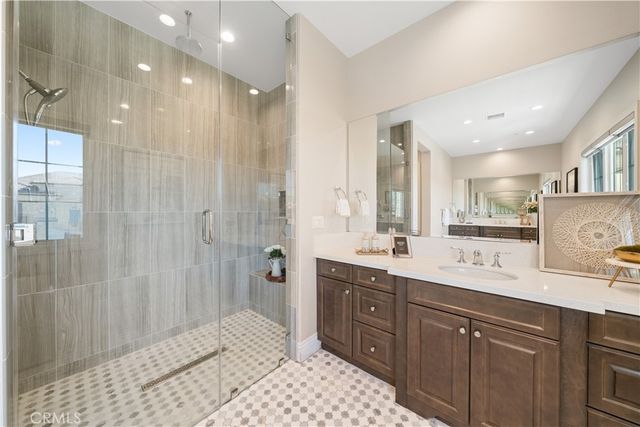 57 Kite, Irvine, CA 92618