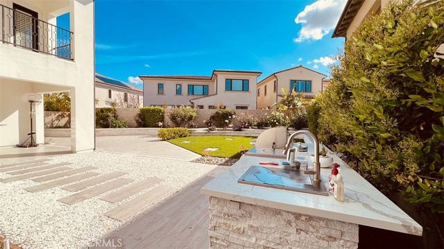 57 Kite, Irvine, CA 92618