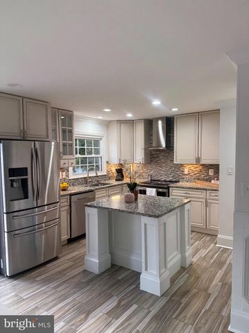 13158 COUNTRY RIDGE DR, Germantown, MD 20874