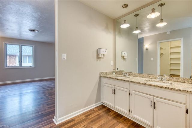376 Merrimac Trl Unit 223, Williamsburg, VA 23185