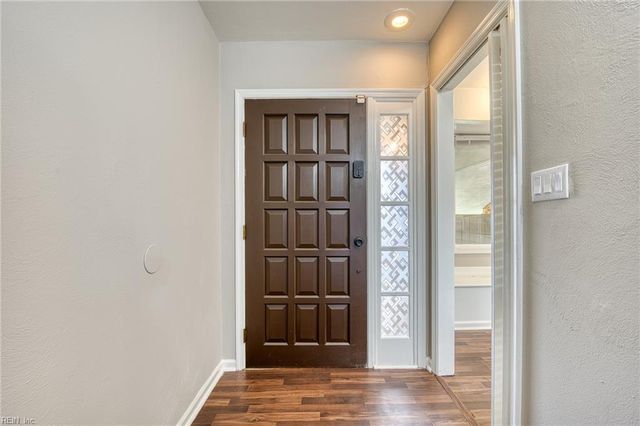 376 Merrimac Trl Unit 223, Williamsburg, VA 23185
