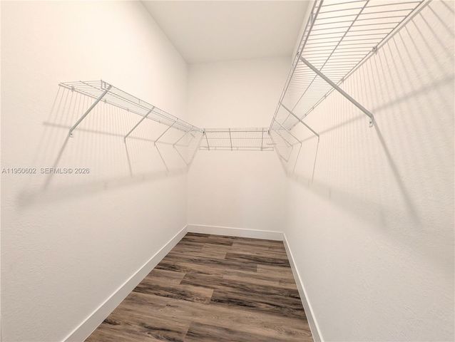 13644 SW 157th Ct, Miami, FL 33196