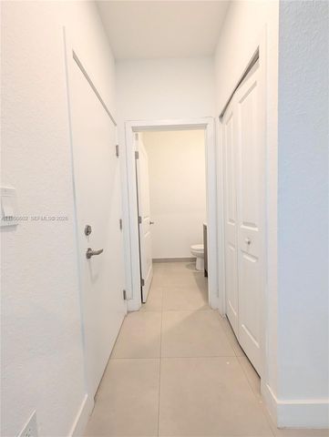 13644 SW 157th Ct, Miami, FL 33196