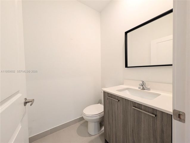 13644 SW 157th Ct, Miami, FL 33196