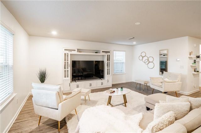 10720 Burlington N Way, Mobile, AL 36608